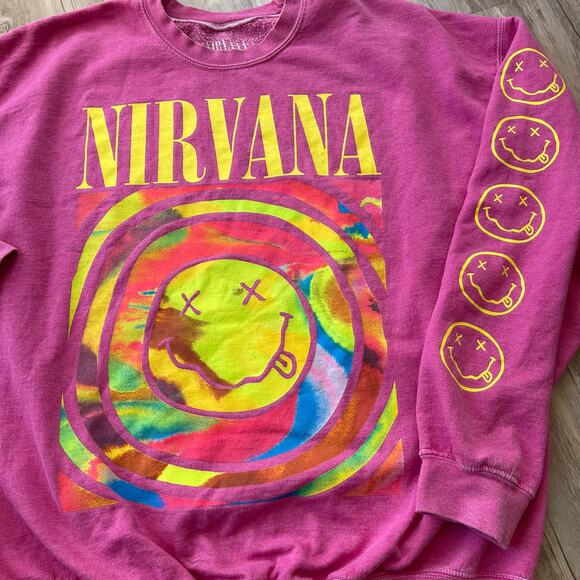 Nirvana Women’s Oversized Sweatshirt Pink Graphic Print Crewneck Pullover S/M - Picture 4 of 9